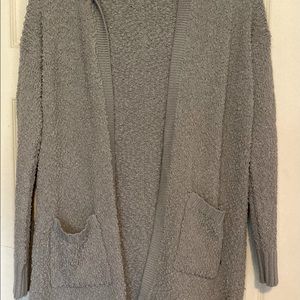 Cozy grey hooded cardigan!